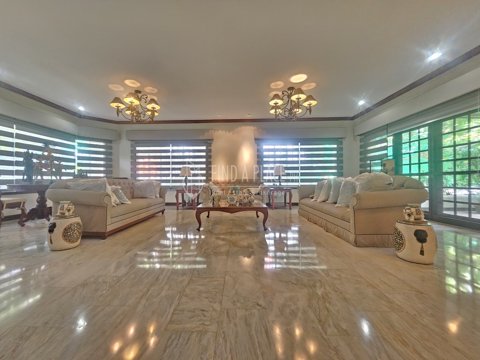 FOR RENT AYALA ALABANG VILLAGE 4 Bedroom

Code: ALHAL120
Property: Ayala Alabang Village
Type: House & Lot
Lot Area: 527 sqm
Floor Area: 600 sqm
Description:

❇️ 4 Bedrooms with 3 T&B
❇️ 1 Big Family Room 
❇️ Three Levels
❇️ 2 Living Rooms
❇️ Foyer
❇️ Dining Room
❇️ Office/Guest Room with T&B
❇️ Big Kitchen
❇️ Basement Big Living Room
❇️ Kitchenette
❇️ Laundry Area
❇️ Storage Area w/ T&B
❇️ Maids & Drivers
❇️ 6 Car Garage

Lease Rate: 150,000 / month exclusive of Association dues