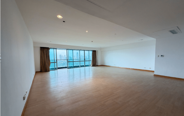 FOR LEASE REGENT PARKWAY 3 Bedroom