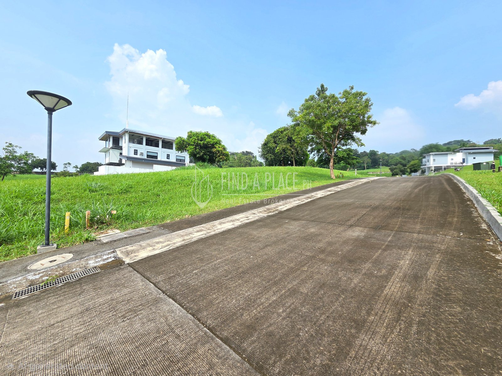FOR SALE AYALA GREENFIELD ESTATES, LAGUNA LOT