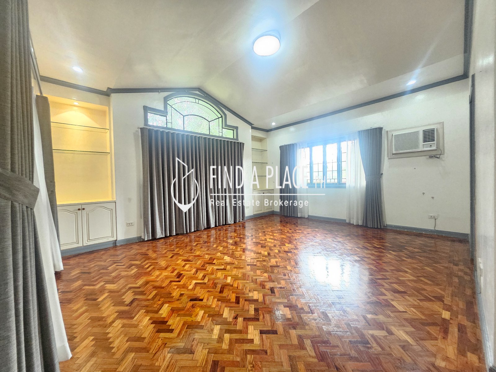 Property media 4